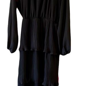 Elegant Black Pleated Dress